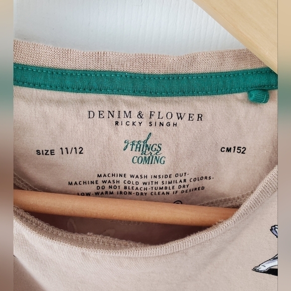 Denim and Flower bunny short sleeve sirt size - Picture 3 of 5